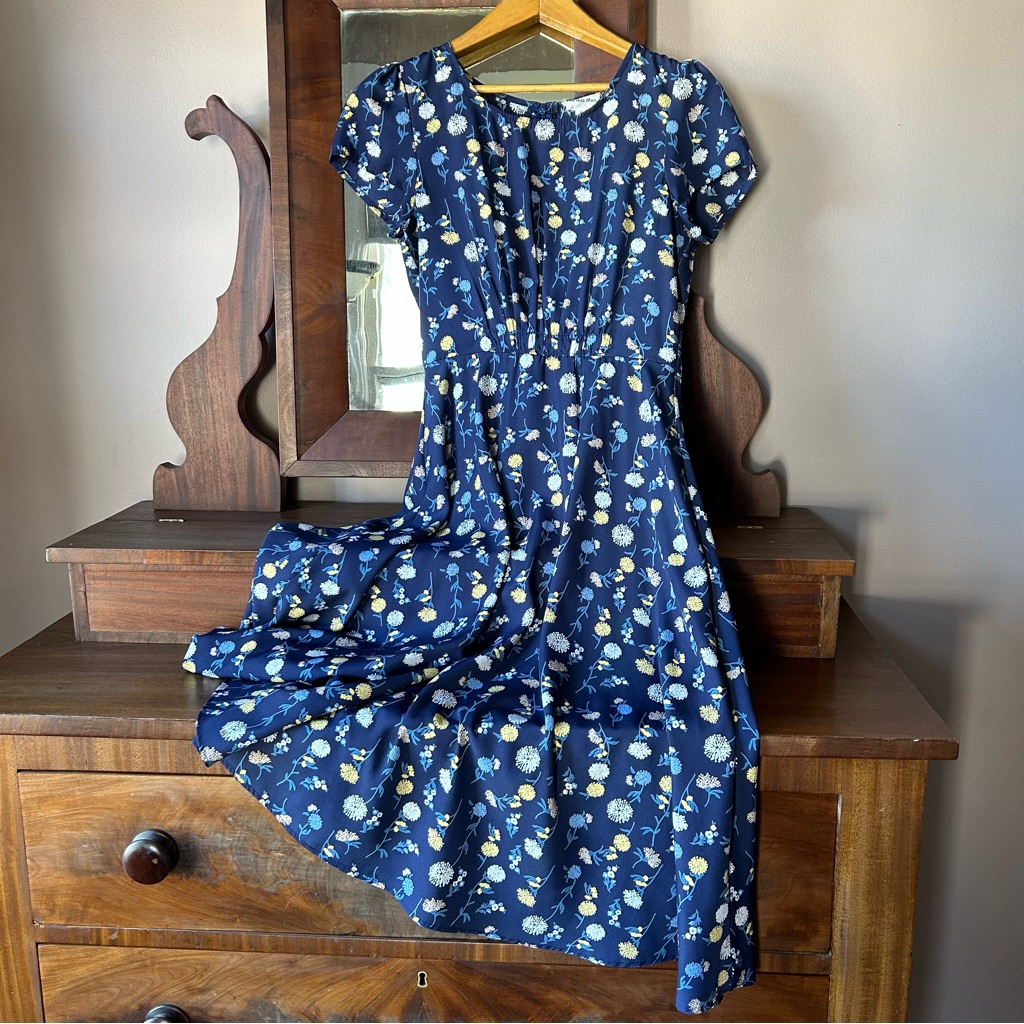 No Less Than DressSize Small